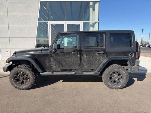2016 Jeep Wrangler Unlimited Sahara
