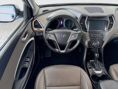 2017 Hyundai SANTA FE Limited Ultimate