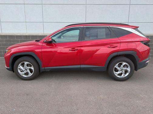 Calypso Red 2022 Hyundai TUCSON SEL
