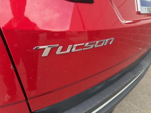 Calypso Red 2022 Hyundai TUCSON SEL