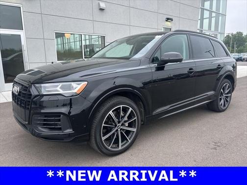 2020 Audi Q7 55 Premium Plus
