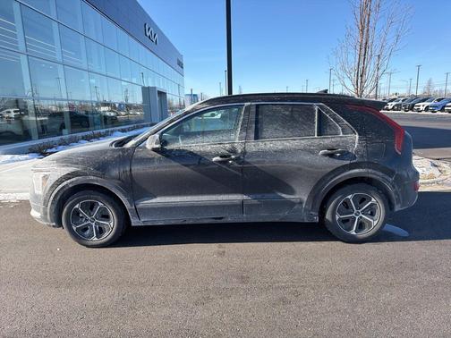 2025 Kia Niro EX