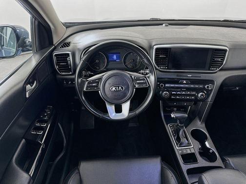 Pacific Blue 2022 Kia Sportage EX