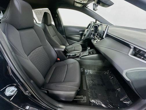 Midnight Black Metallic 2022 Toyota Corolla SE