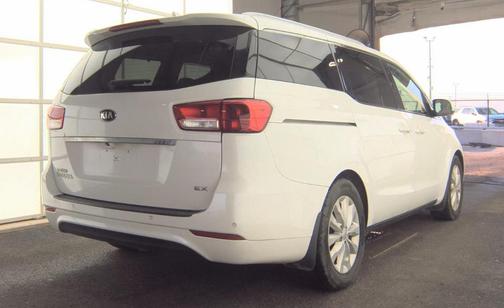 2017 Kia Sedona EX