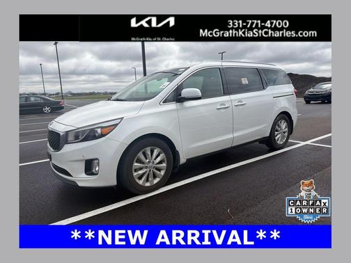 Snow White Pearl 2017 Kia Sedona EX