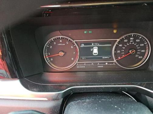 Everlasting Silver 2023 Kia Sorento LX