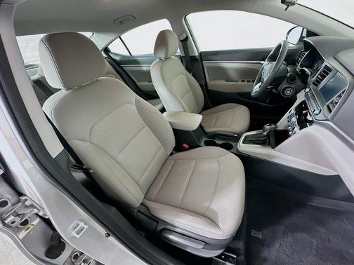 Symphony Silver 2020 Hyundai ELANTRA SEL