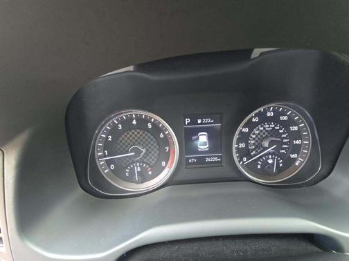 Symphony Silver 2020 Hyundai ELANTRA SEL