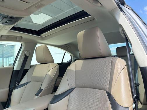 Gray Pearl 2019 Lexus ES 350 Base