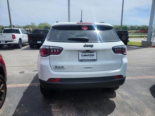 2025 Jeep Compass Latitude