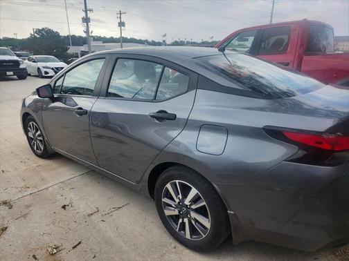 2024 Nissan Versa 1.6 S