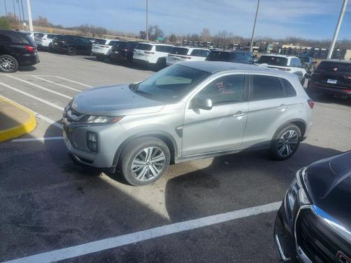 2024 Mitsubishi Outlander SE 2.5 2WD