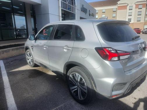 2024 Mitsubishi Outlander SE 2.5 2WD