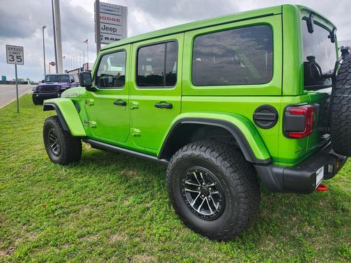 Mojito Clearcoat 2026 Jeep Wrangler Rubicon