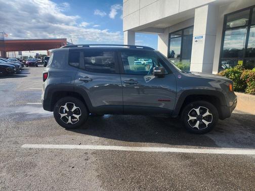 2020 Jeep Renegade Trailhawk