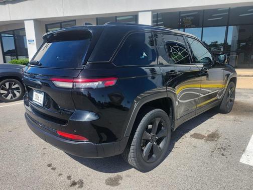 2023 Jeep Grand Cherokee Limited X