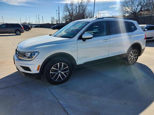2019 Volkswagen Tiguan 2.0T SE 4MOTION