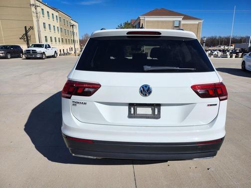 2019 Volkswagen Tiguan 2.0T SE 4MOTION