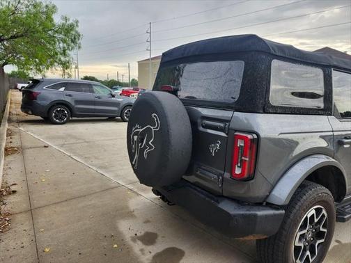 2023 Ford Bronco Outer Banks