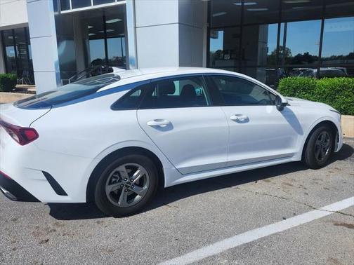 2022 Kia K5 LXS