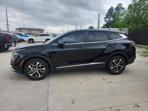 2024 Kia Sportage EX