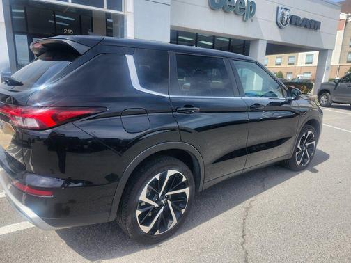 2024 Mitsubishi Outlander SE 2.5 S-AWC