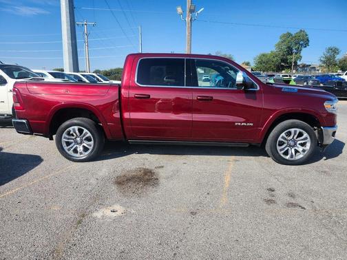 2022 RAM 1500 Classic SLT