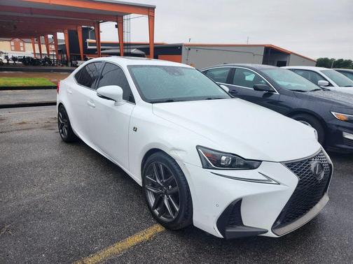 2018 Lexus IS 300 Base