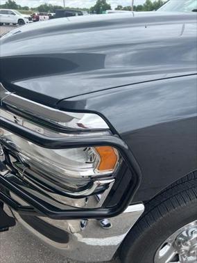 2021 RAM 2500 Big Horn Crew Cab 4x4 8' Box