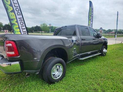 2024 RAM 3500 Tradesman Crew Cab 4x4 8' Box