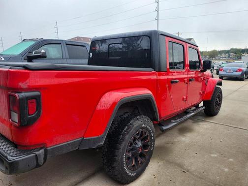 2023 Jeep Gladiator Sport S