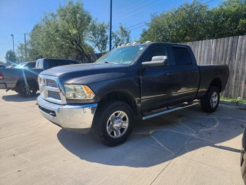 2018 RAM 2500 Tradesman Crew Cab 4x4 6'4' Box