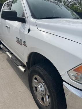 2017 RAM 2500 SLT Crew Cab 4x4 6'4' Box