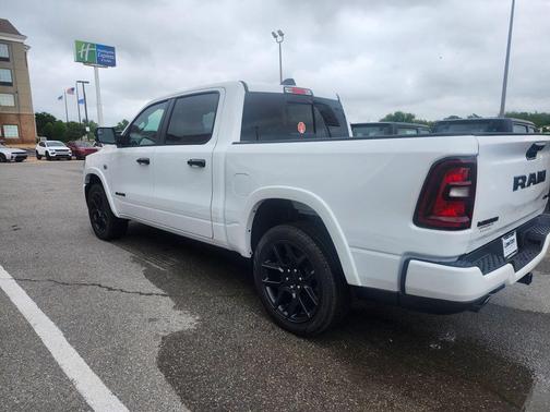 Bright White Clearcoat 2026 RAM 1500 Laramie