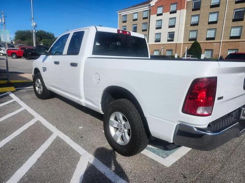 2024 RAM 1500 Classic SLT