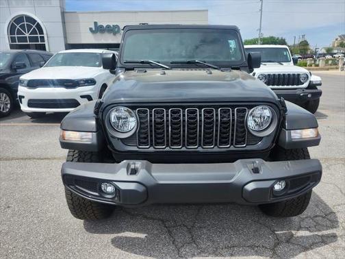 2025 Jeep Gladiator Nighthawk