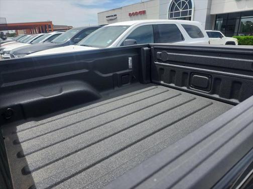 2025 Jeep Gladiator Nighthawk