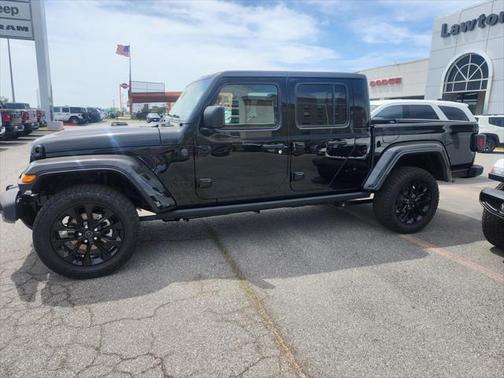 2025 Jeep Gladiator Nighthawk