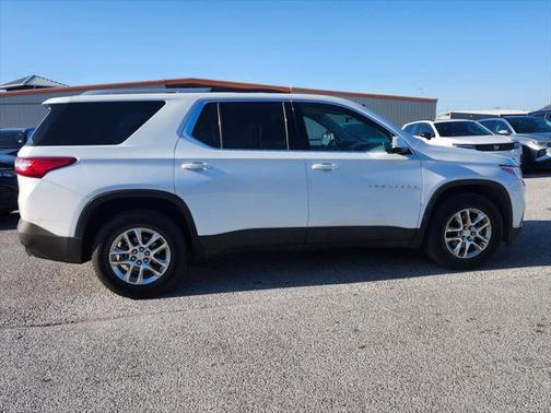 2018 Chevrolet Traverse LT Cloth