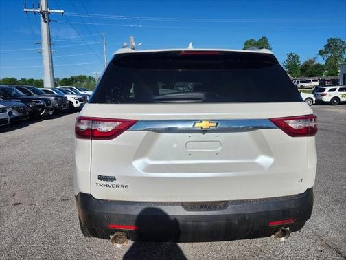 2018 Chevrolet Traverse LT Cloth