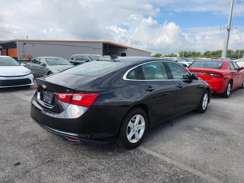 2023 Chevrolet Malibu FWD 1LT