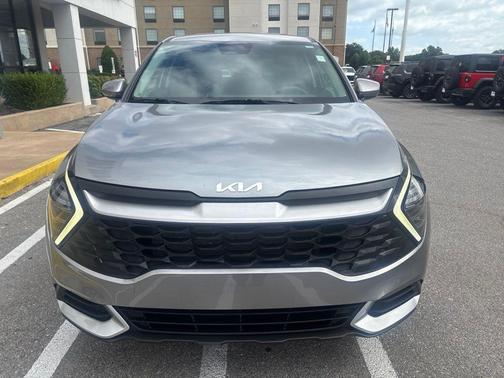 Steel Gray 2024 Kia Sportage LX