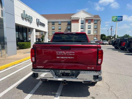 Red Quartz Tintcoat 2019 GMC Sierra 1500 SLE