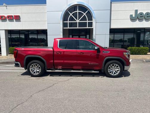 Red Quartz Tintcoat 2019 GMC Sierra 1500 SLE