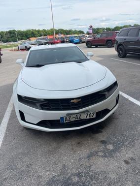 Summit White 2019 Chevrolet Camaro 1LS