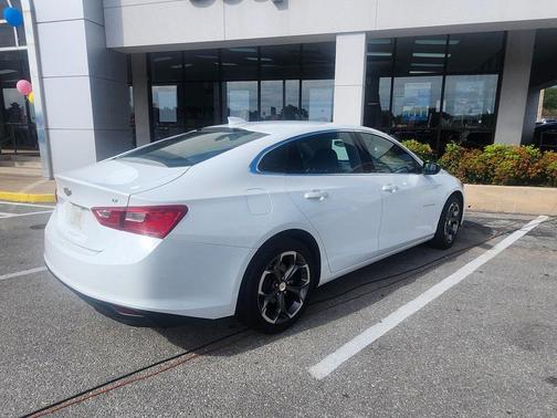 2023 Chevrolet Malibu FWD 1LT