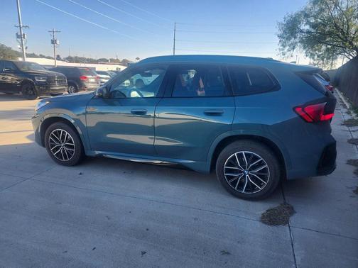 2023 BMW X1 xDrive28i