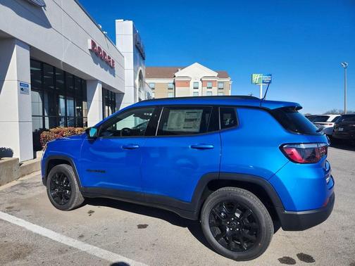2026 Jeep Compass Latitude
