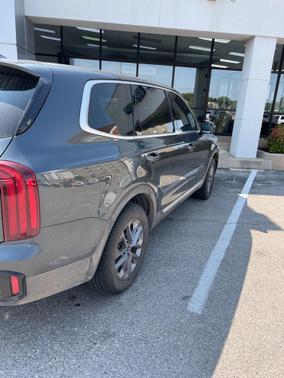 2024 Kia Telluride LX